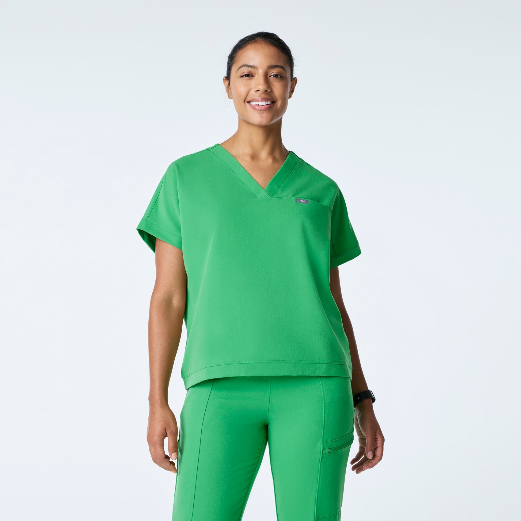 Figs Carlota Relaxed V-Neck Scrub Top - Medical Scrub Top, Healthcare Uniform - Image 5