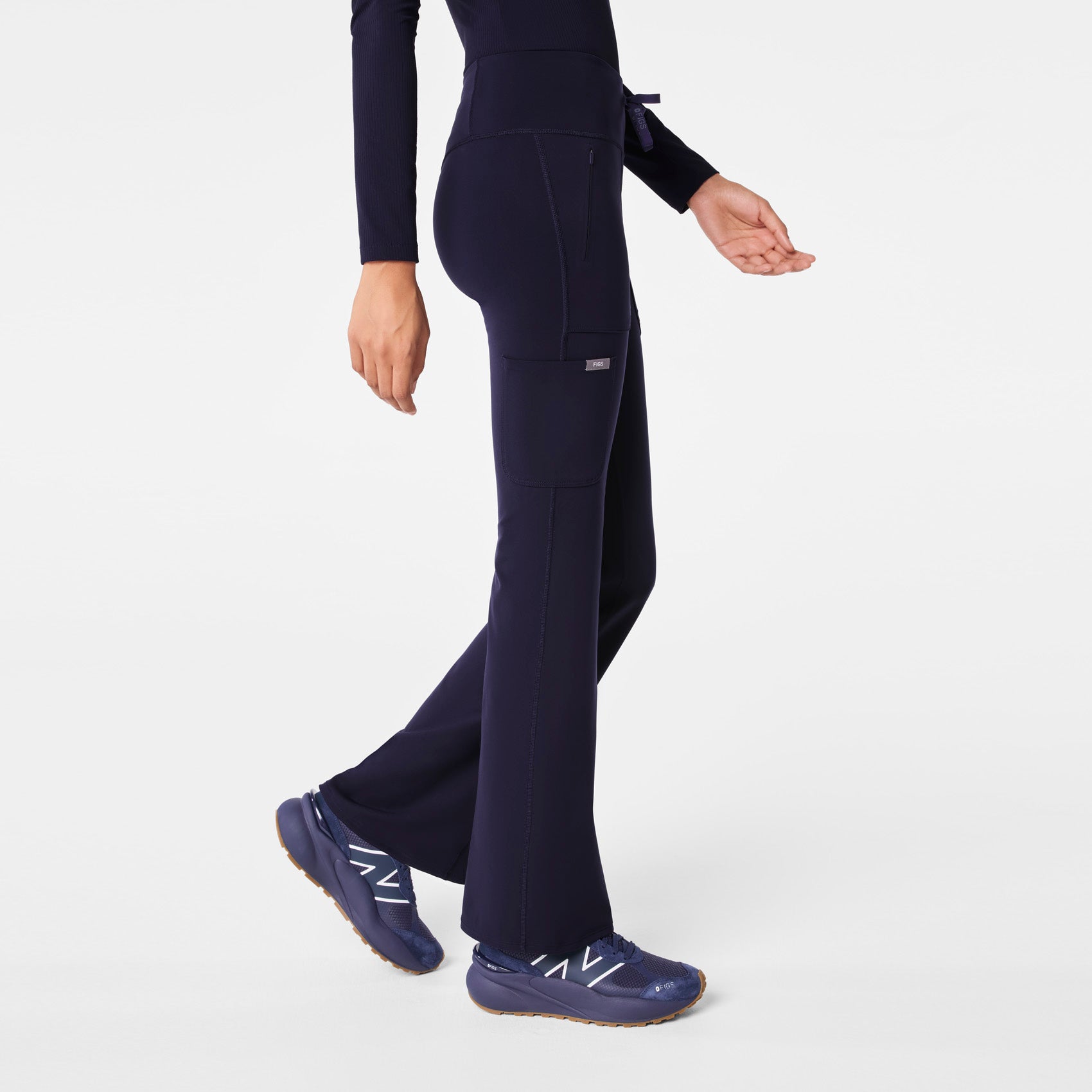 Figs High Waisted Ashland Flare ScrubLegging - Scrub Leggings, Medical Workwear - Image 4